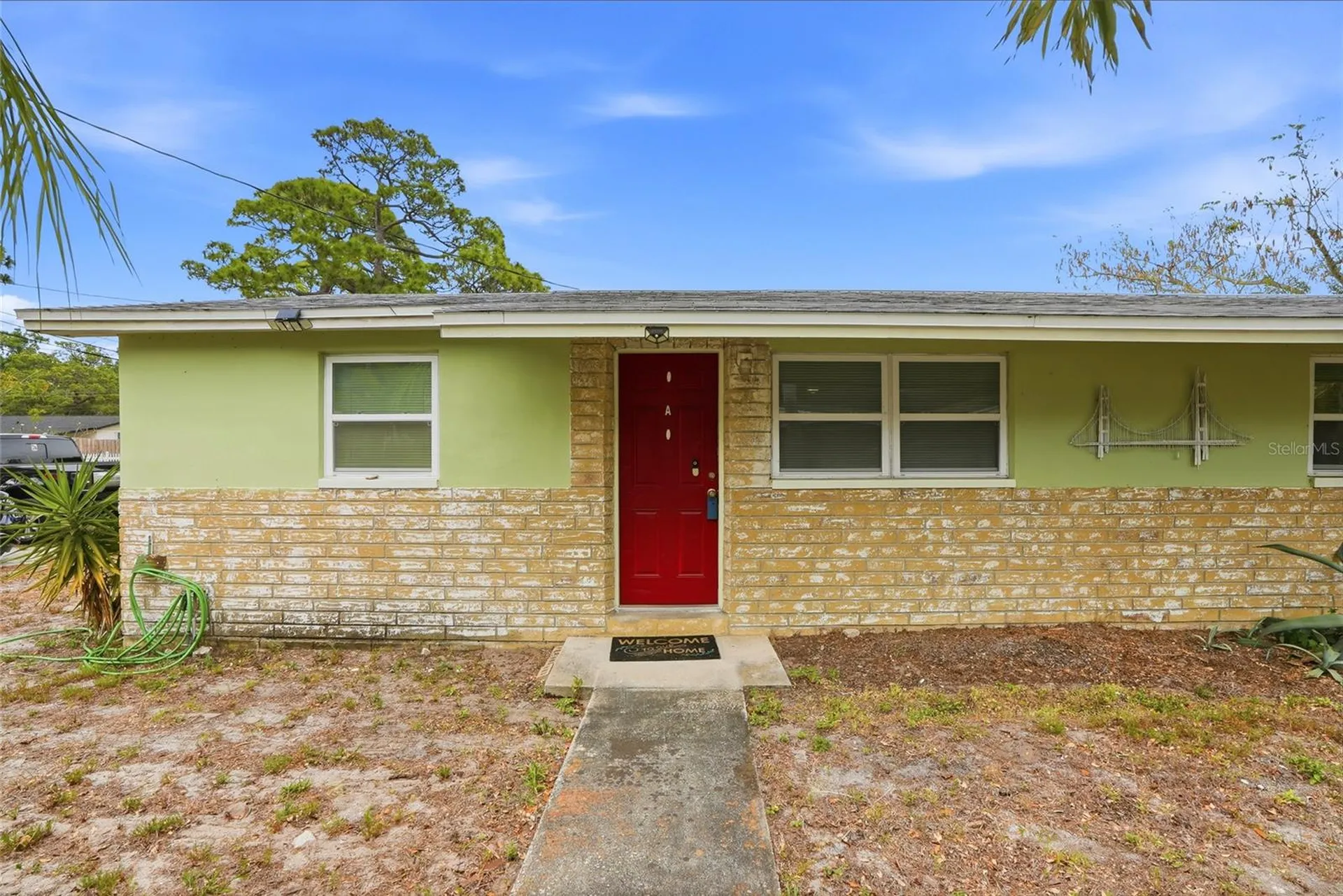8040 47th Avenue N St Petersburg FL 33709