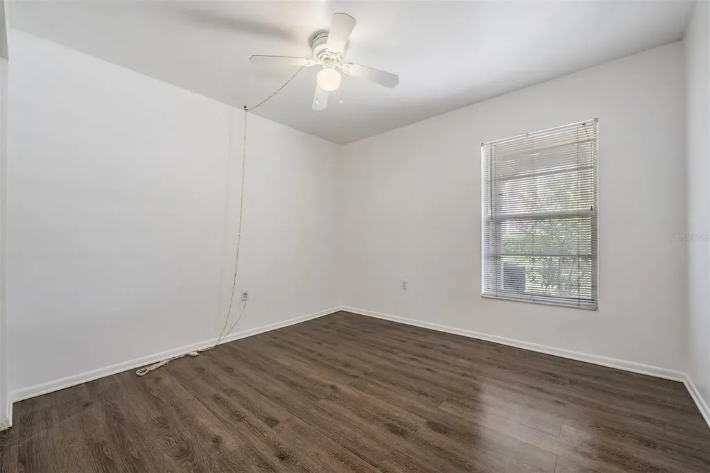 4208 Winding Moss Trail Tampa FL 33613