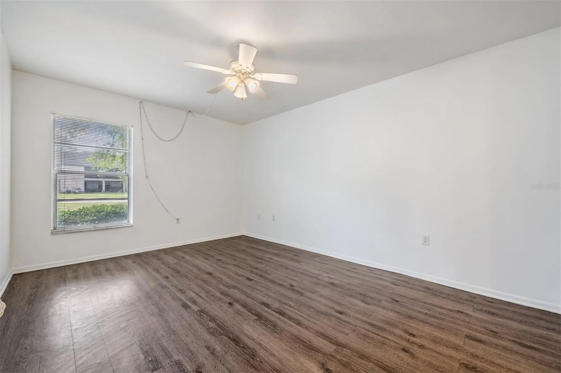 4208 Winding Moss Trail Tampa FL 33613