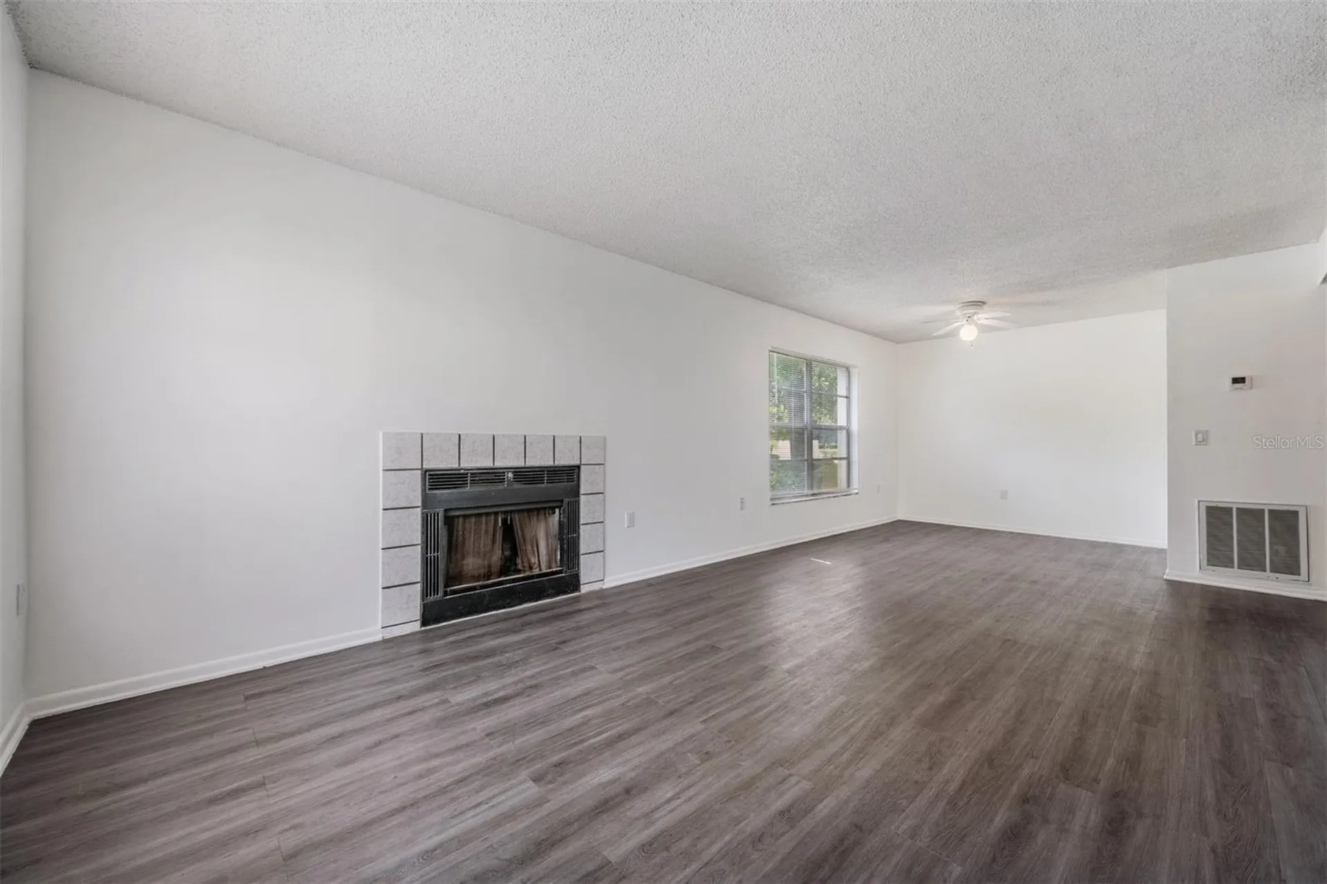 4208 Winding Moss Trail Tampa FL 33613