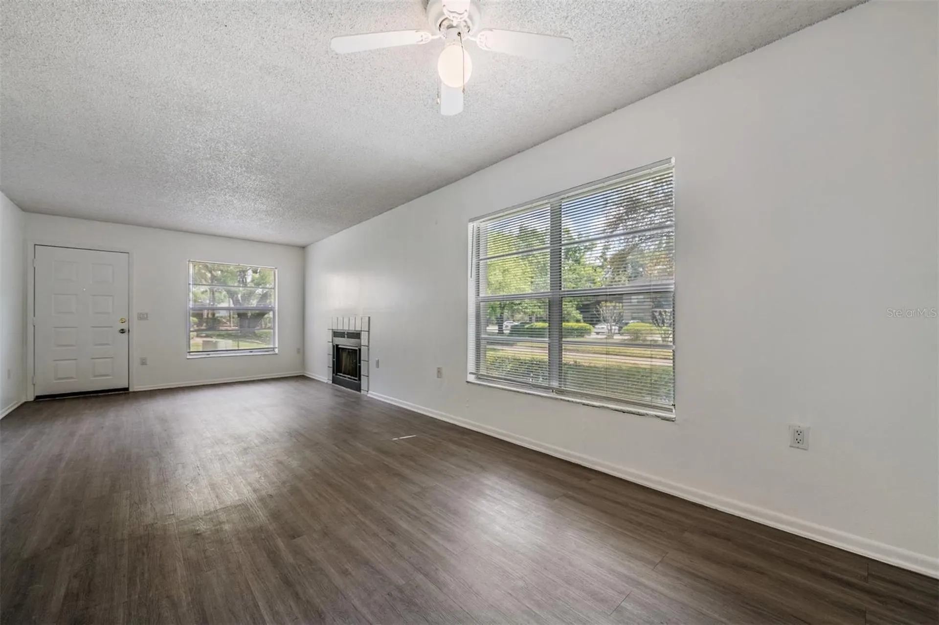 4208 Winding Moss Trail Tampa FL 33613