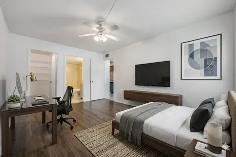 4208 Winding Moss Trail Tampa FL 33613