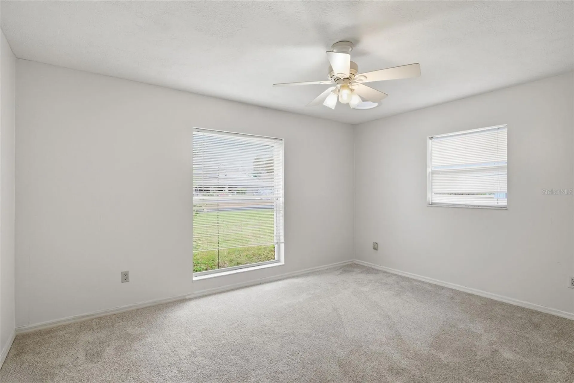 6068 W Douneray Loop Crystal River FL 34429