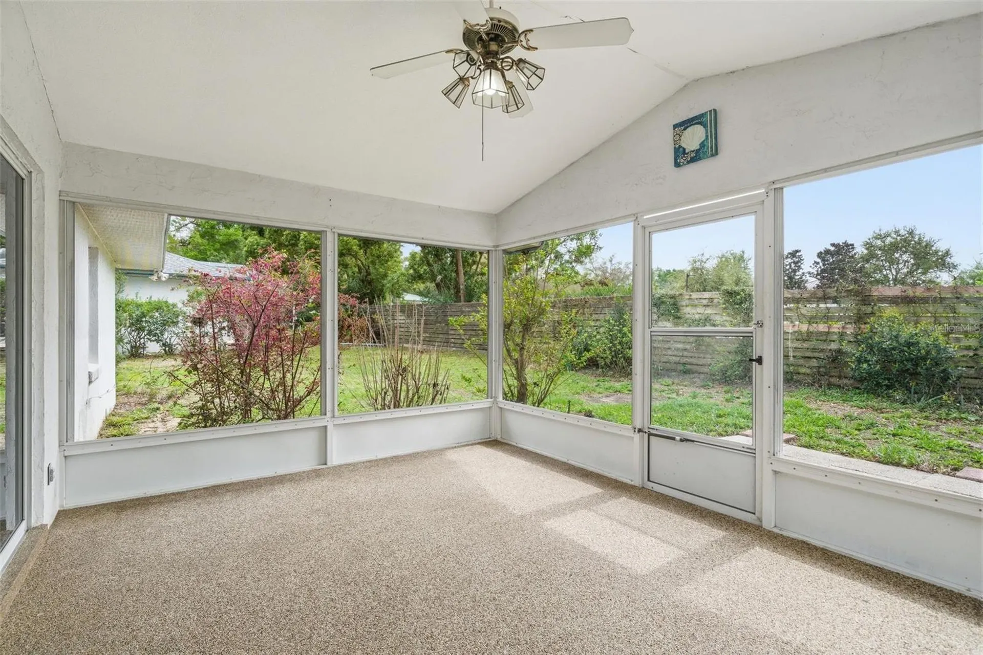 6068 W Douneray Loop Crystal River FL 34429