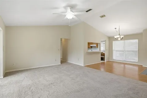 6068 W Douneray Loop Crystal River FL 34429