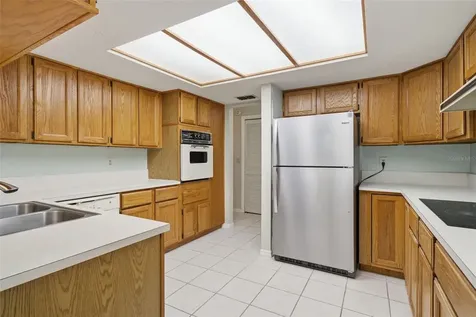6068 W Douneray Loop Crystal River FL 34429
