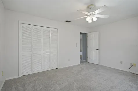 6068 W Douneray Loop Crystal River FL 34429