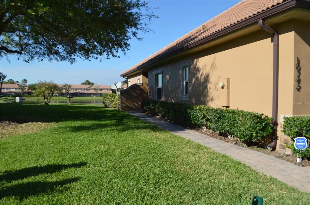 10742 Belfry Circle Orlando FL 32832