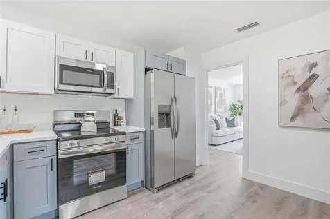7125 5th Avenue N St Petersburg FL 33710