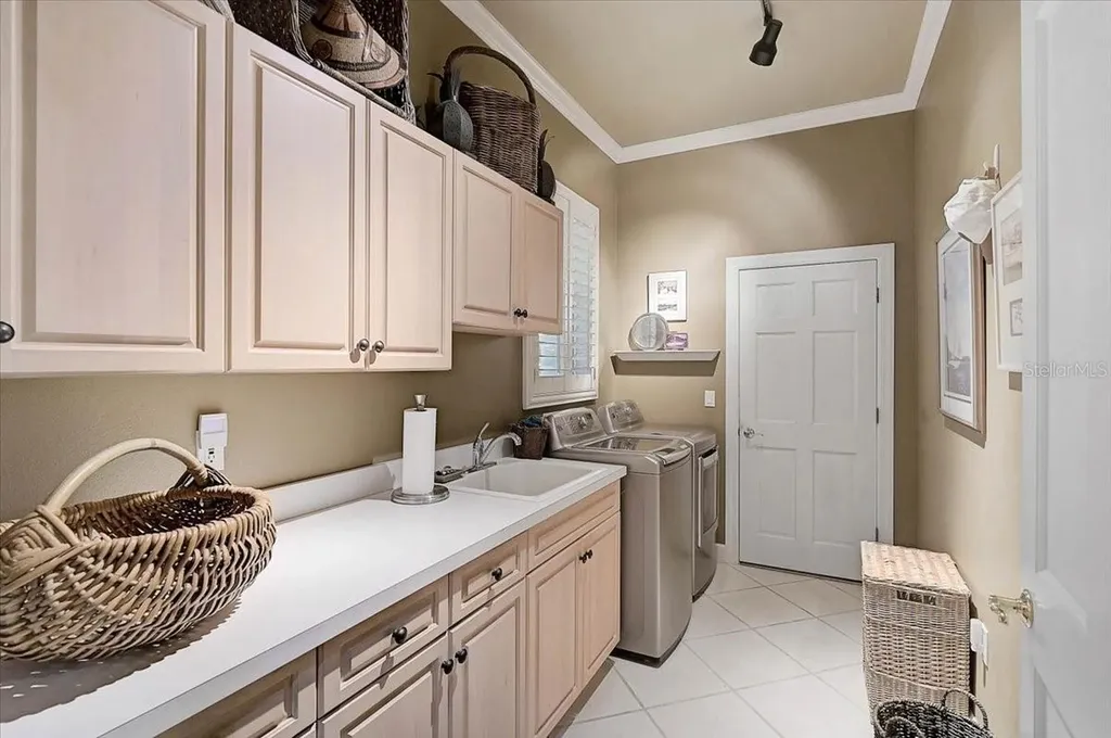 448 E Macewen Drive Osprey FL 34229