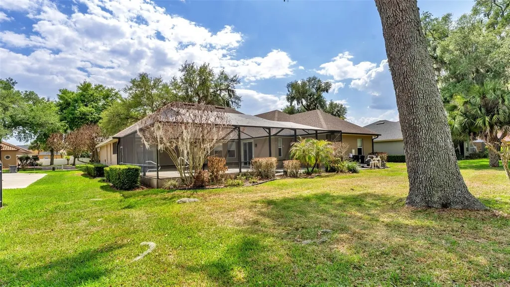 6883 Lacy Drive Lakeland FL 33813
