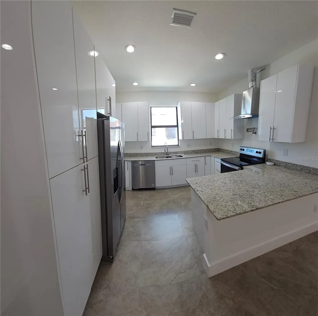 3413 NW 18th Street Cape Coral FL 33993