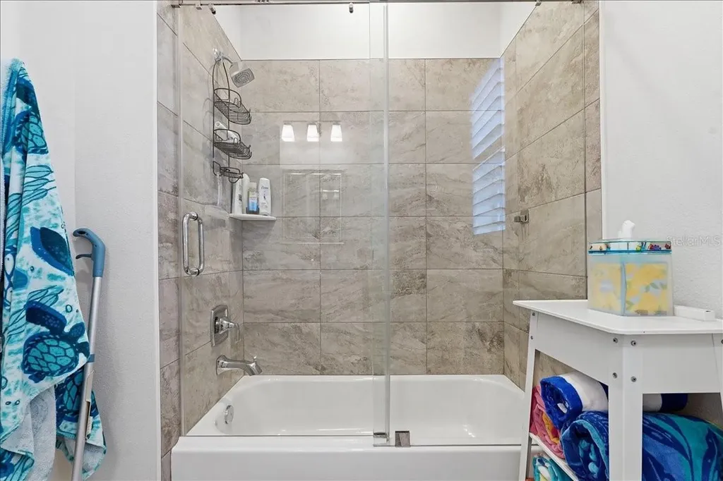 1962 Lake Ridge Boulevard Clearwater FL 33763