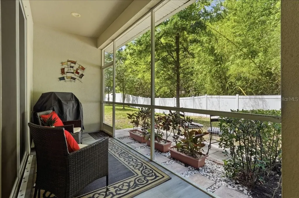 1962 Lake Ridge Boulevard Clearwater FL 33763