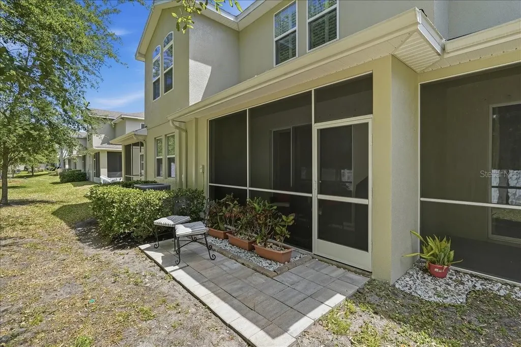 1962 Lake Ridge Boulevard Clearwater FL 33763