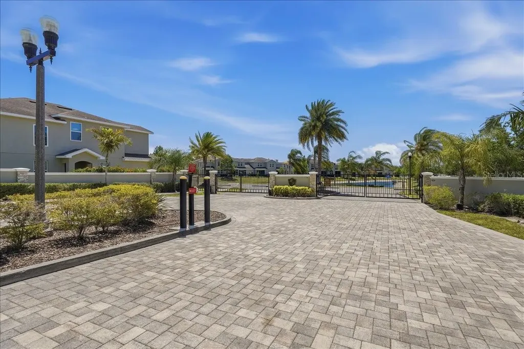 1962 Lake Ridge Boulevard Clearwater FL 33763