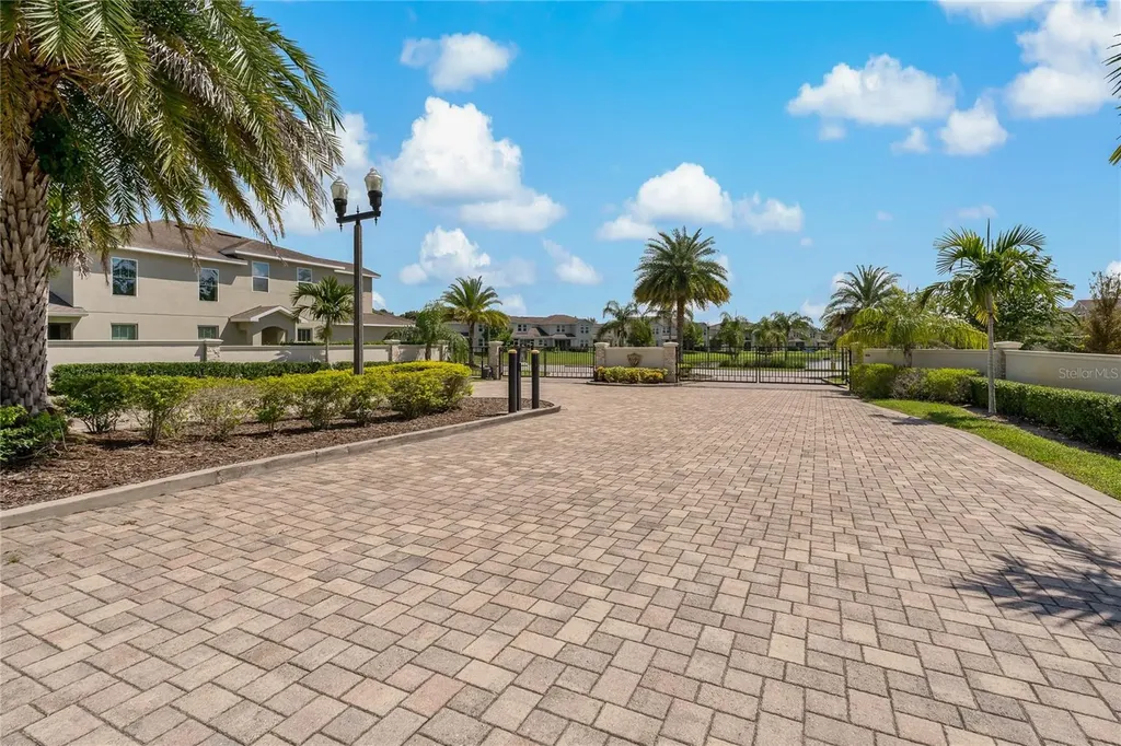 1962 Lake Ridge Boulevard Clearwater FL 33763