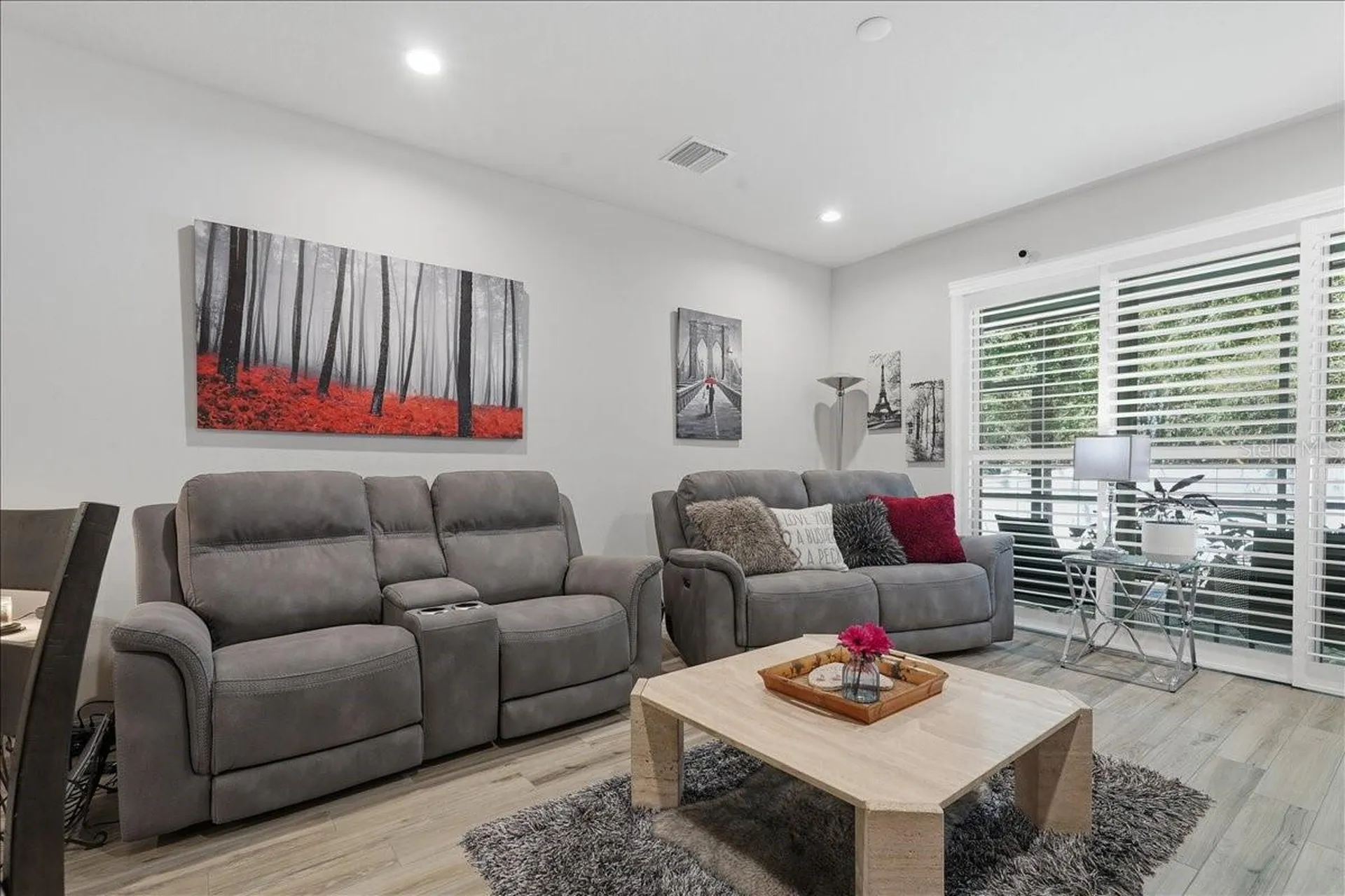 1962 Lake Ridge Boulevard Clearwater FL 33763