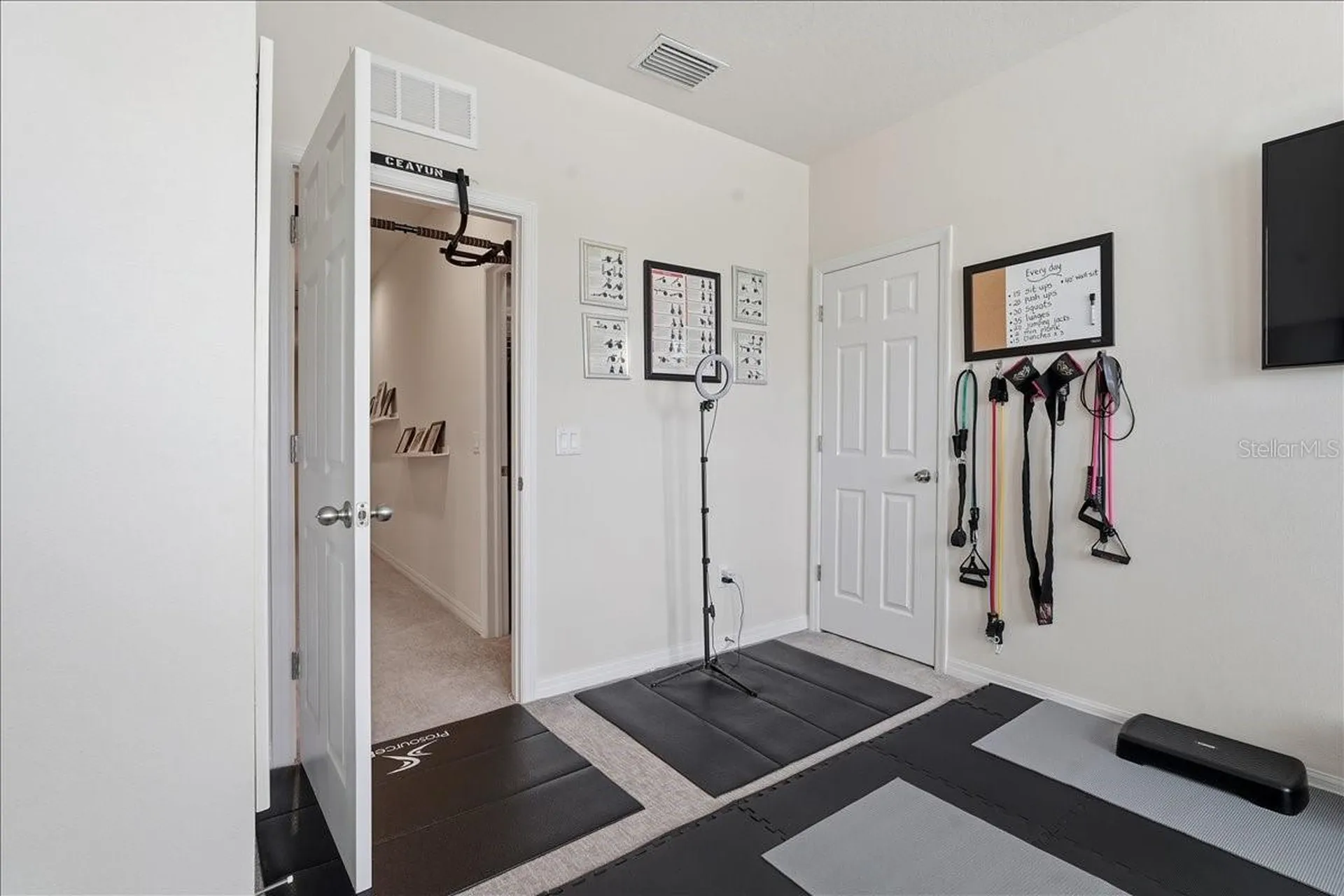 1962 Lake Ridge Boulevard Clearwater FL 33763