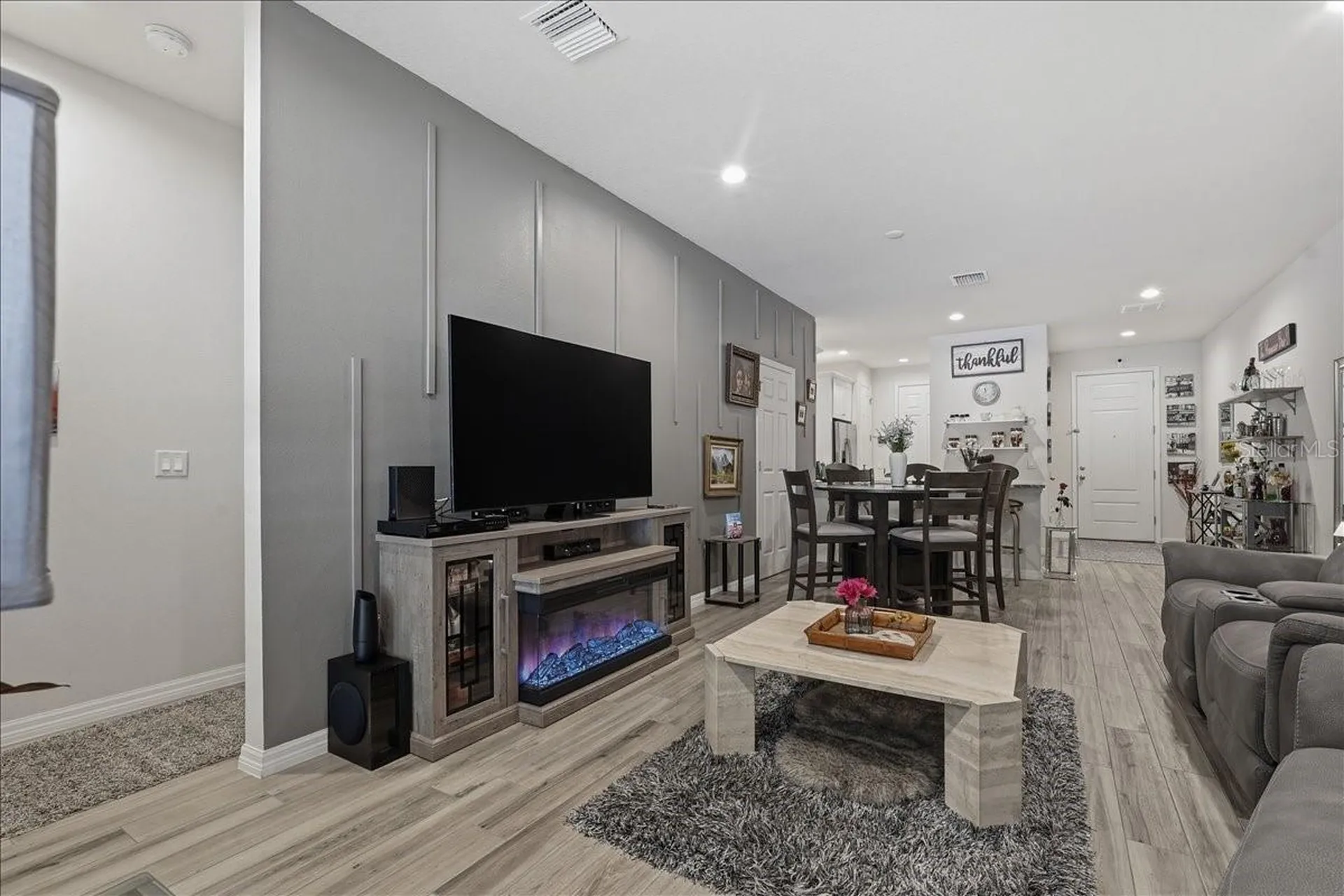 1962 Lake Ridge Boulevard Clearwater FL 33763