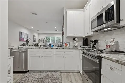 1962 Lake Ridge Boulevard Clearwater FL 33763