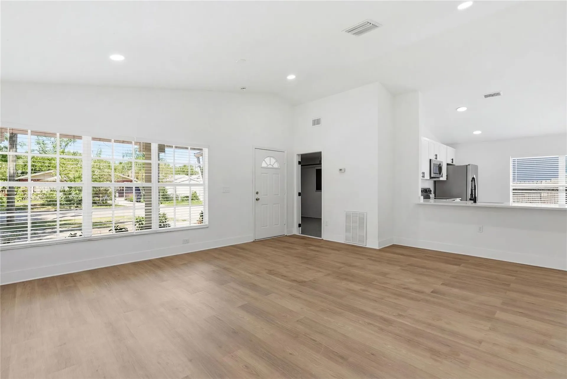 3407 E Powhatan Avenue Tampa FL 33610