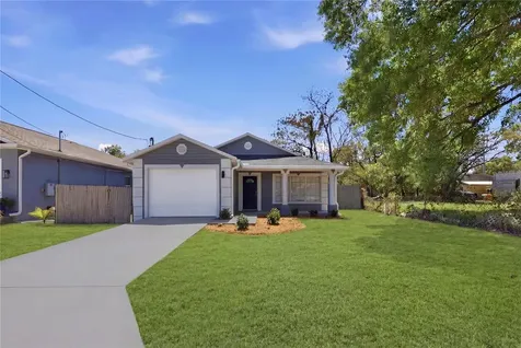 3407 E Powhatan Avenue Tampa FL 33610