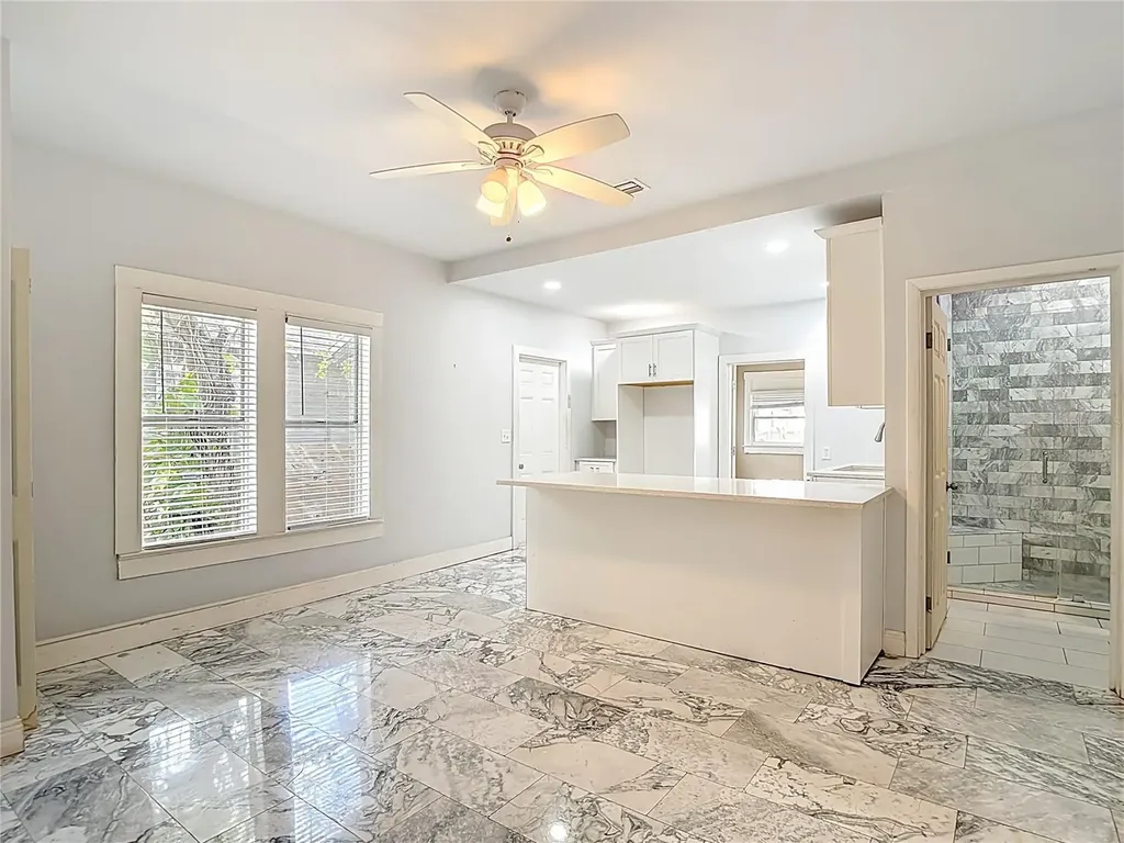 1004 E 22nd Avenue Tampa FL 33605