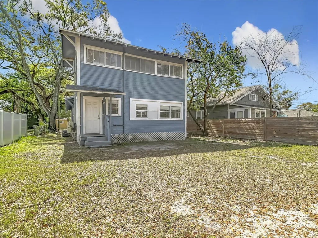 1004 E 22nd Avenue Tampa FL 33605