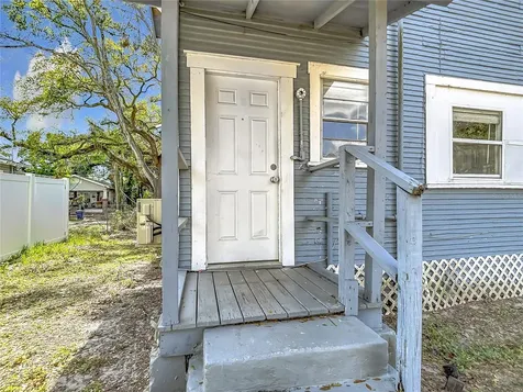 1004 E 22nd Avenue Tampa FL 33605