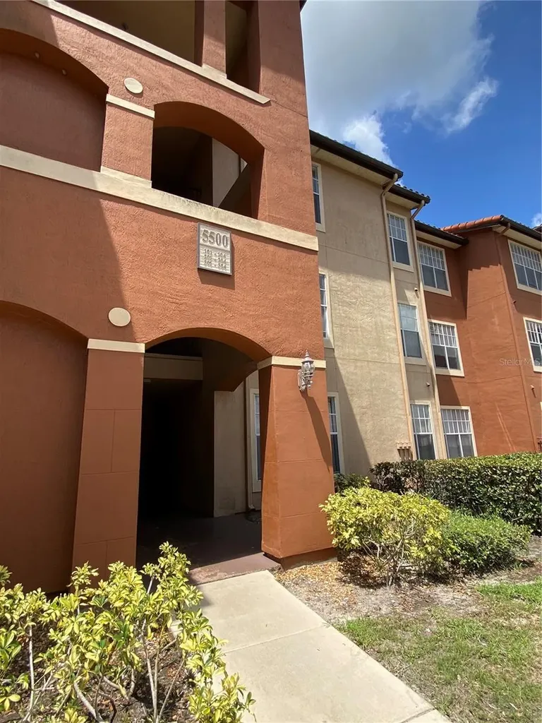 6141 Metrowest Boulevard Orlando FL 32835