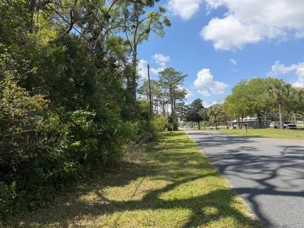 Doc Karelas Drive Newberry FL 32669