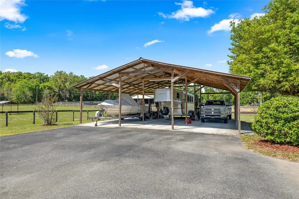 5665 SE 140th Street Summerfield FL 34491