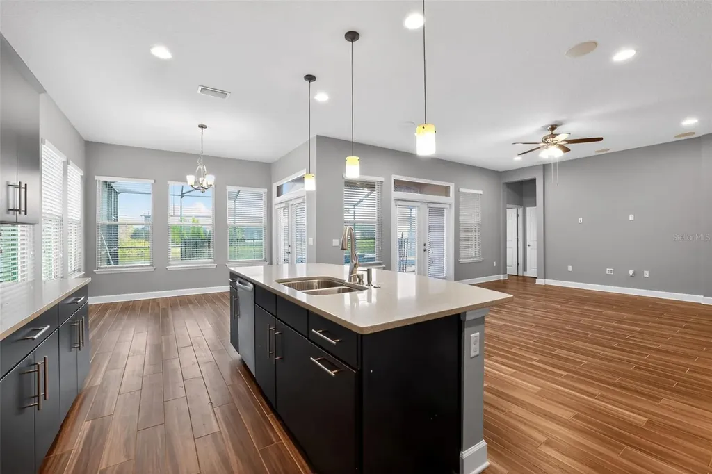 710 116th Court NE Bradenton FL 34212
