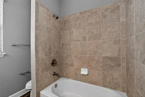 710 116th Court NE Bradenton FL 34212