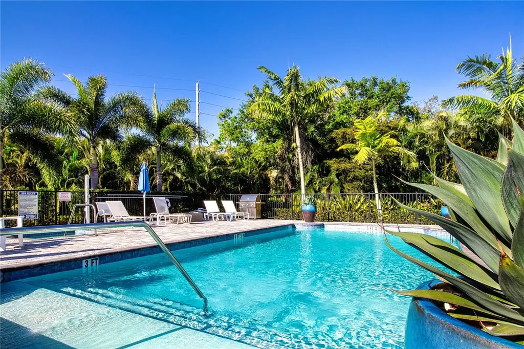 7732 Sandhill Lake Drive Sarasota FL 34241