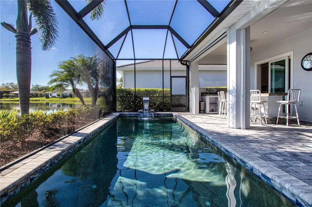 7732 Sandhill Lake Drive Sarasota FL 34241