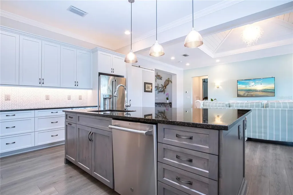 7732 Sandhill Lake Drive Sarasota FL 34241