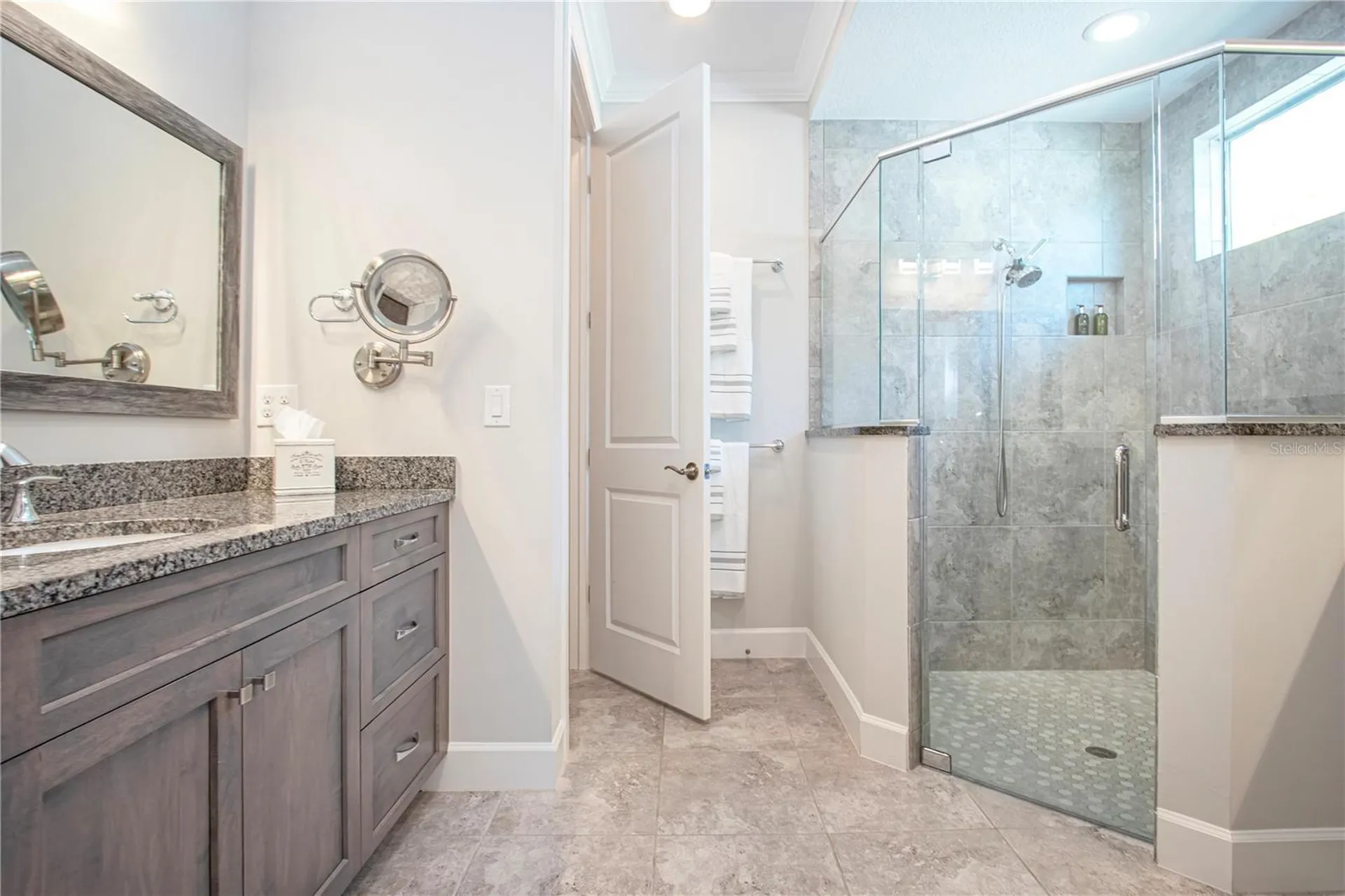 7732 Sandhill Lake Drive Sarasota FL 34241