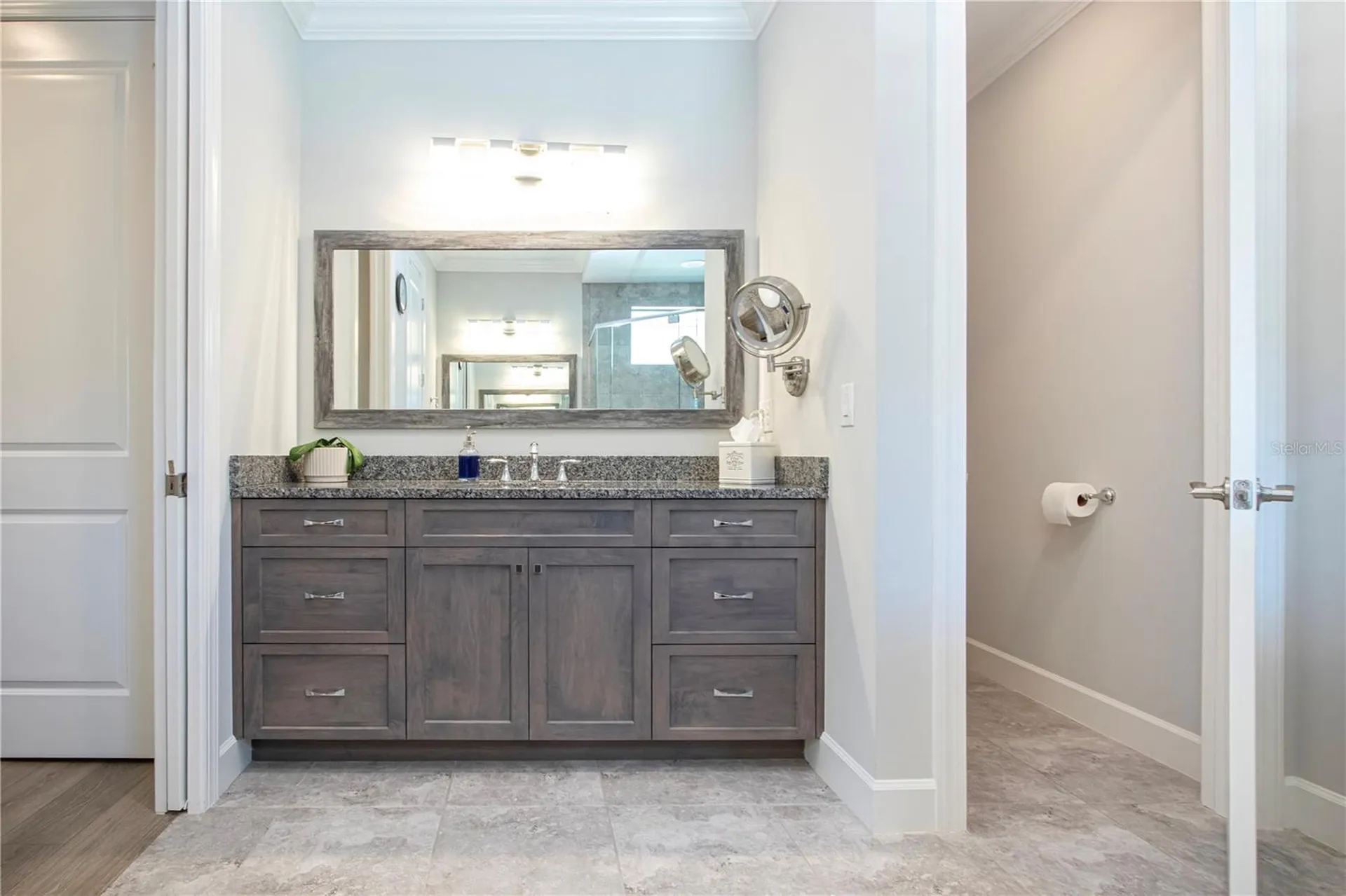 7732 Sandhill Lake Drive Sarasota FL 34241