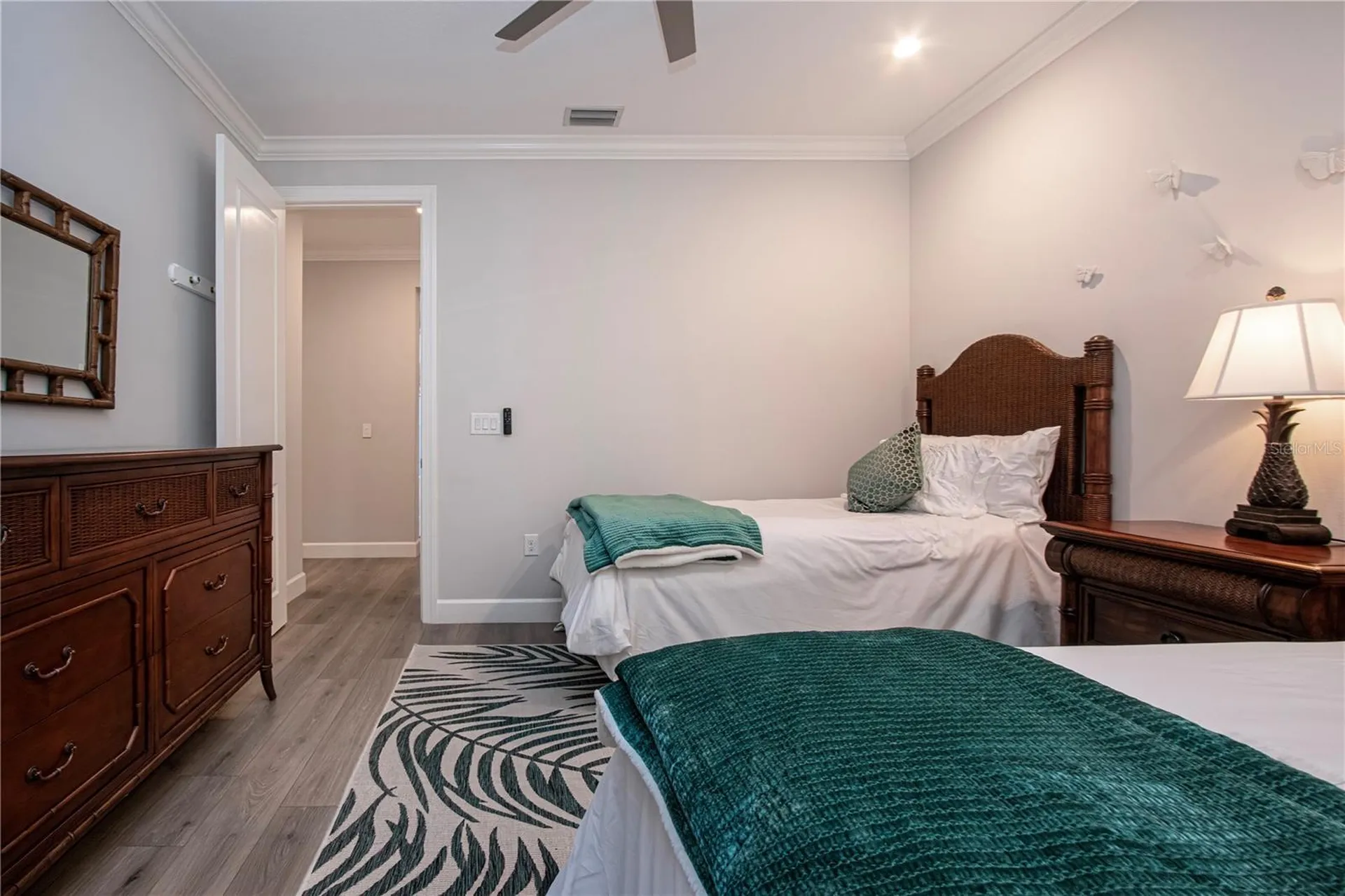 7732 Sandhill Lake Drive Sarasota FL 34241