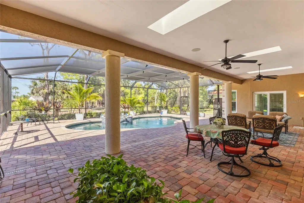 4255 Boca Pointe Drive Sarasota FL 34238