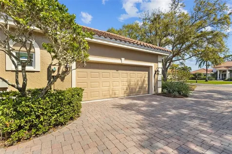 4255 Boca Pointe Drive Sarasota FL 34238