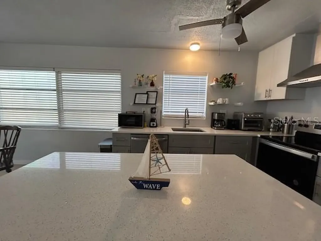6901 Gulf Winds Drive St Pete Beach FL 33706