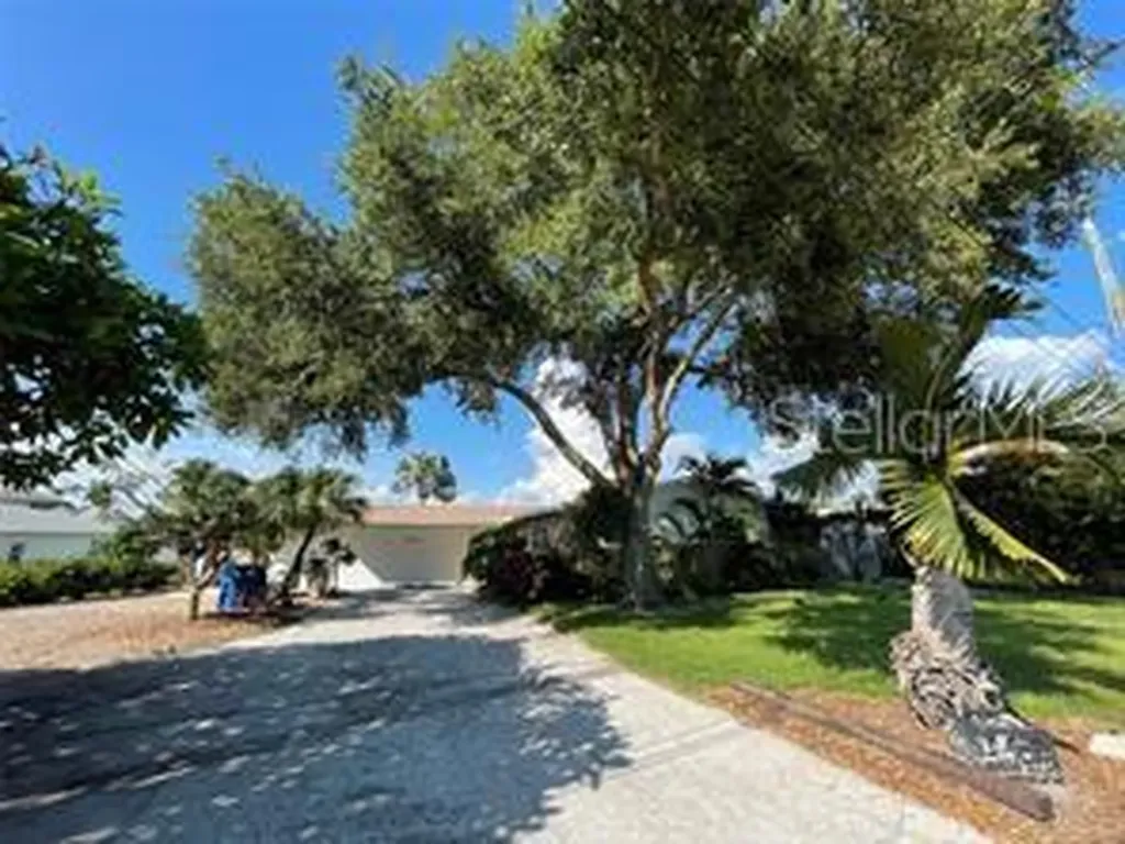 6901 Gulf Winds Drive St Pete Beach FL 33706