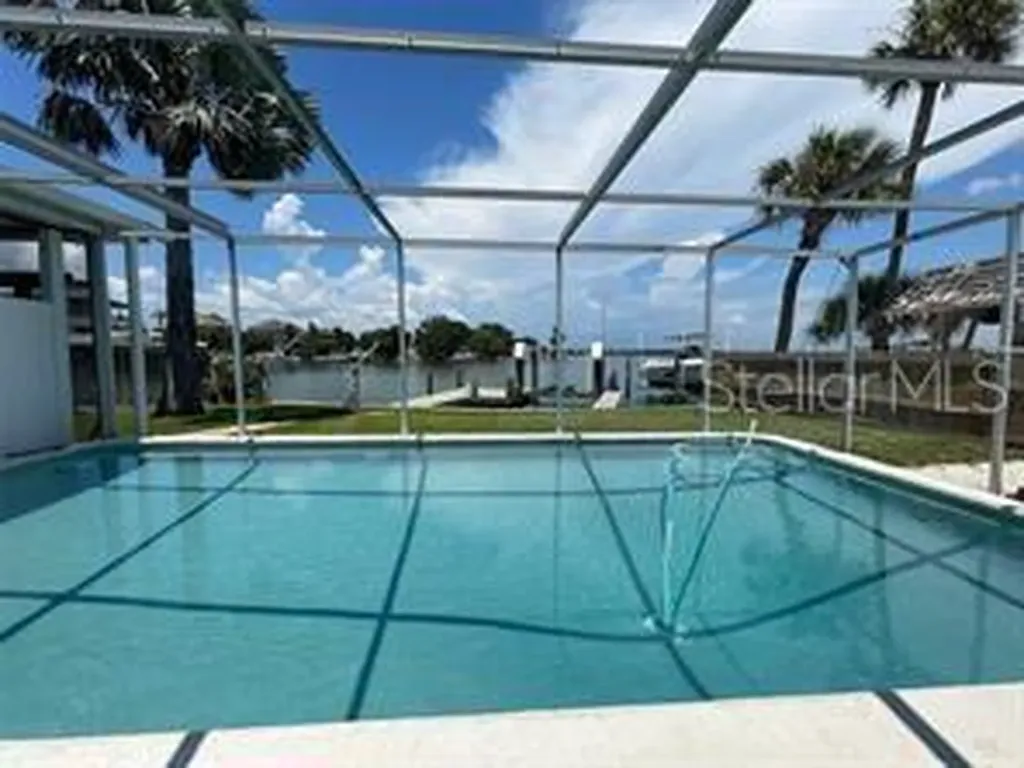 6901 Gulf Winds Drive St Pete Beach FL 33706