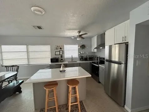 6901 Gulf Winds Drive St Pete Beach FL 33706
