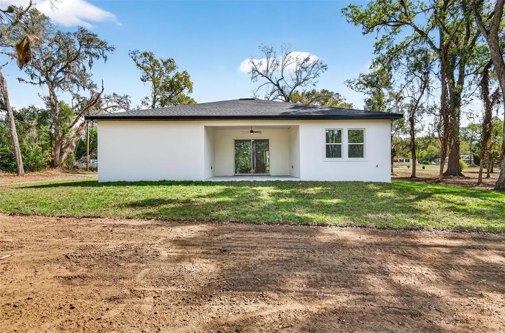 37700 Dixie Avenue Dade City FL 33525
