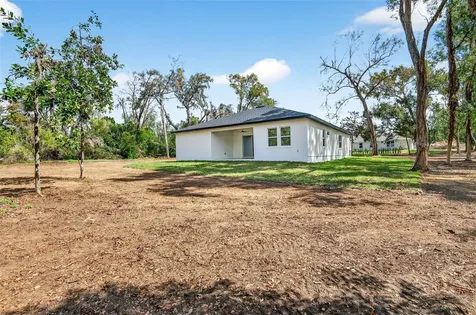 37700 Dixie Avenue Dade City FL 33525