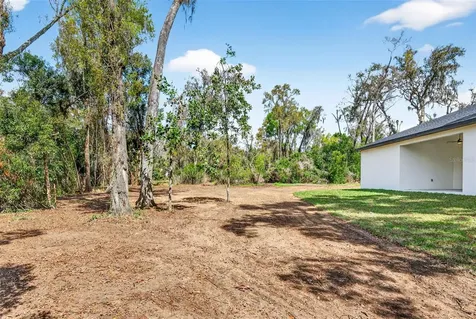 37700 Dixie Avenue Dade City FL 33525